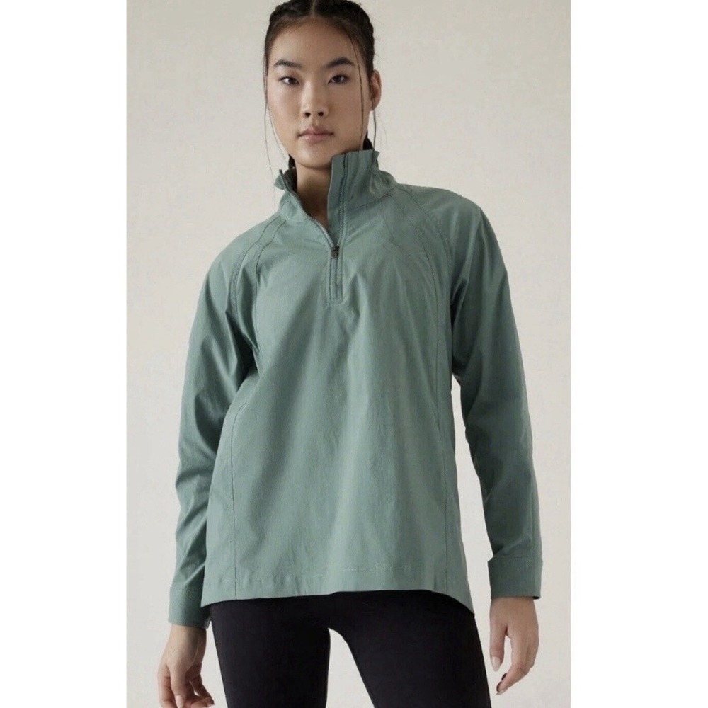Athleta Advantage Poplin Jacket Size L Quarter Zip Sage Green Outdoor Utility